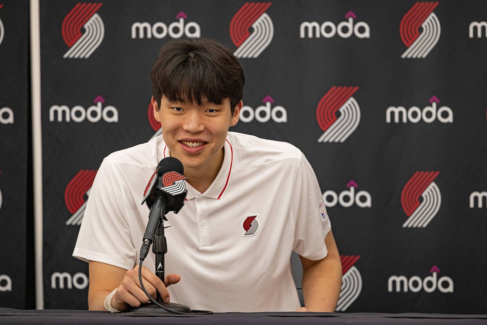 杨瀚森选历史最佳阵容：詹姆斯领衔！没有科比和库里！