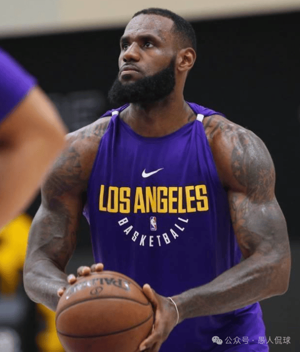 “我的麒麟臂，比你大腿都粗壮”，NBA这5人敢这样说 詹皇上榜