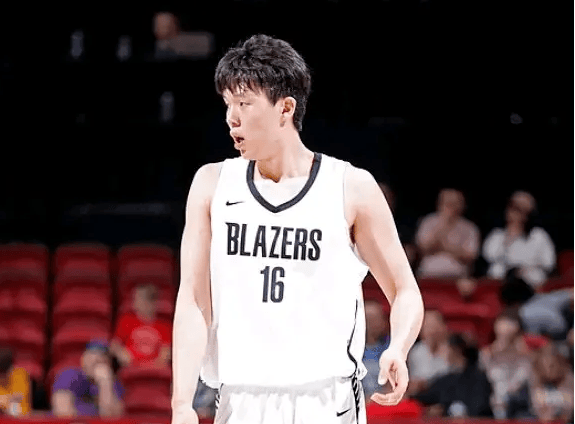 为杨瀚森NBA之路让路：亚洲杯不该成为成长羁绊