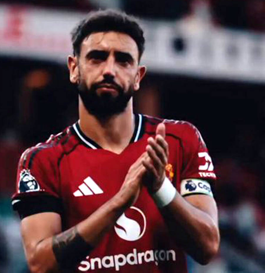 B费已第3次拒绝沙特，今夏不离开曼联！曼联若卖新帝星或签巴莱巴