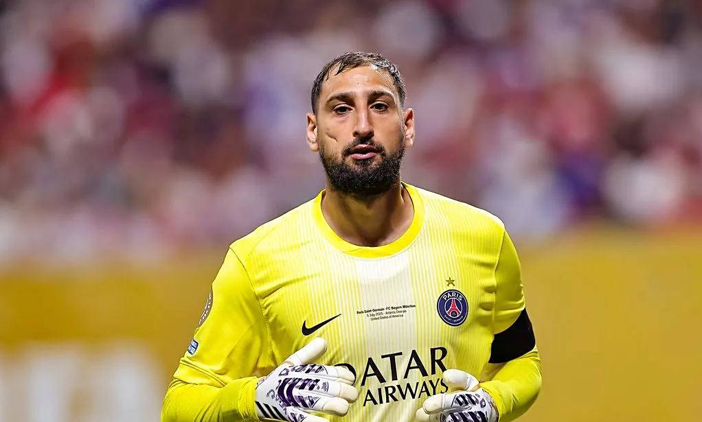 三千万欧！曼城敲定冠军门将，关窗前捡到大便宜，瓜迪奥拉笑了