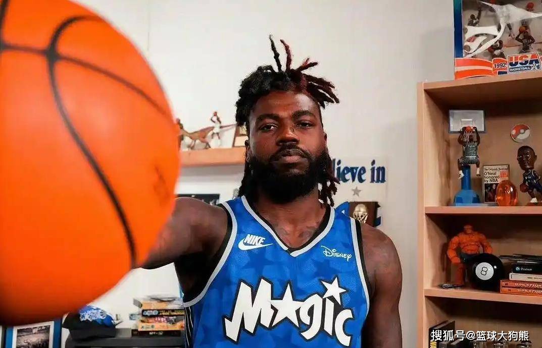 火箭队重组18人豪华阵容，裁员已箭在弦上？4位新人或被斯通放弃