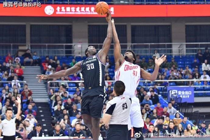 季后赛场均28分16板！达卡里-约翰逊同时收到NBL和CBA球队合同