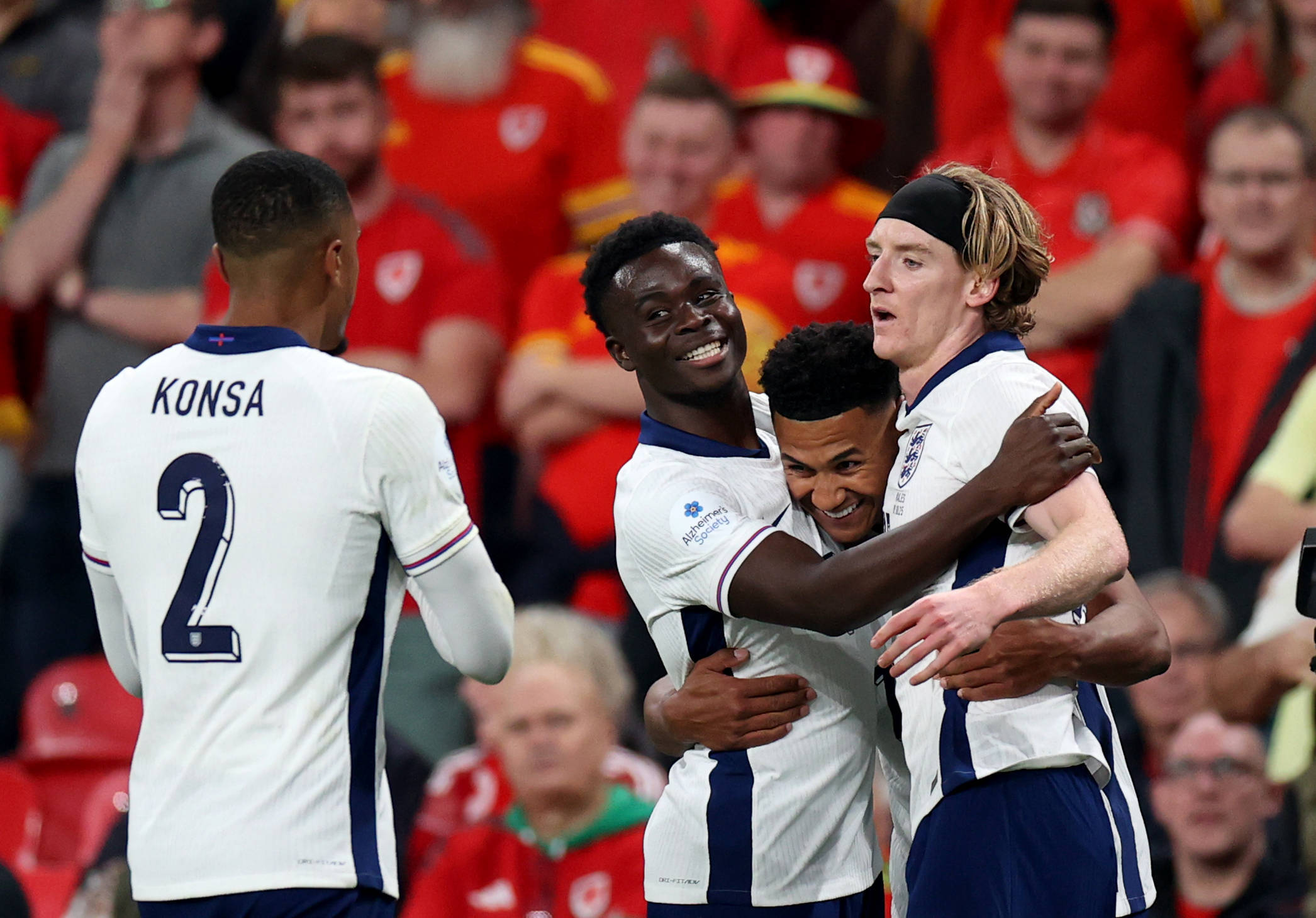 （体育）足球——热身赛：英格兰胜威尔士