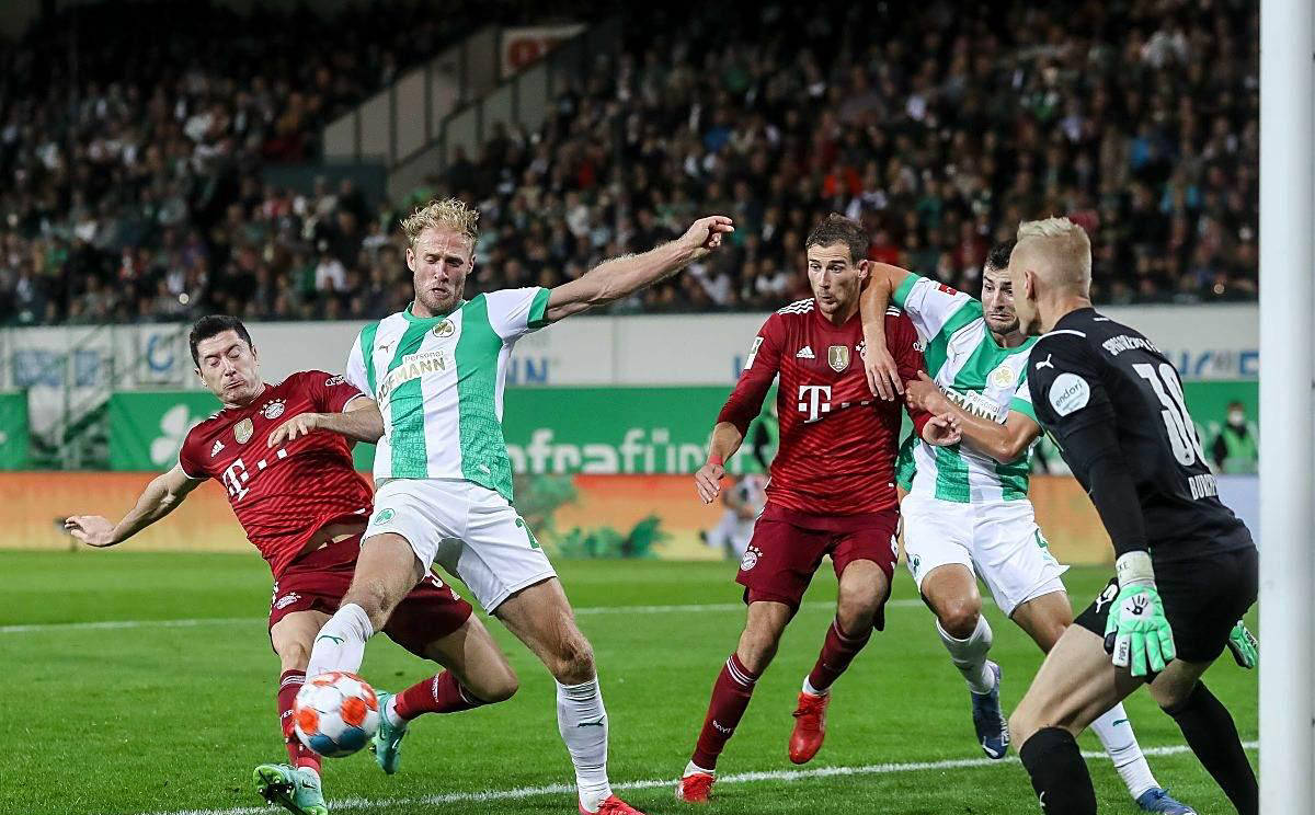 德国队实力强劲，卢森堡面临挑战