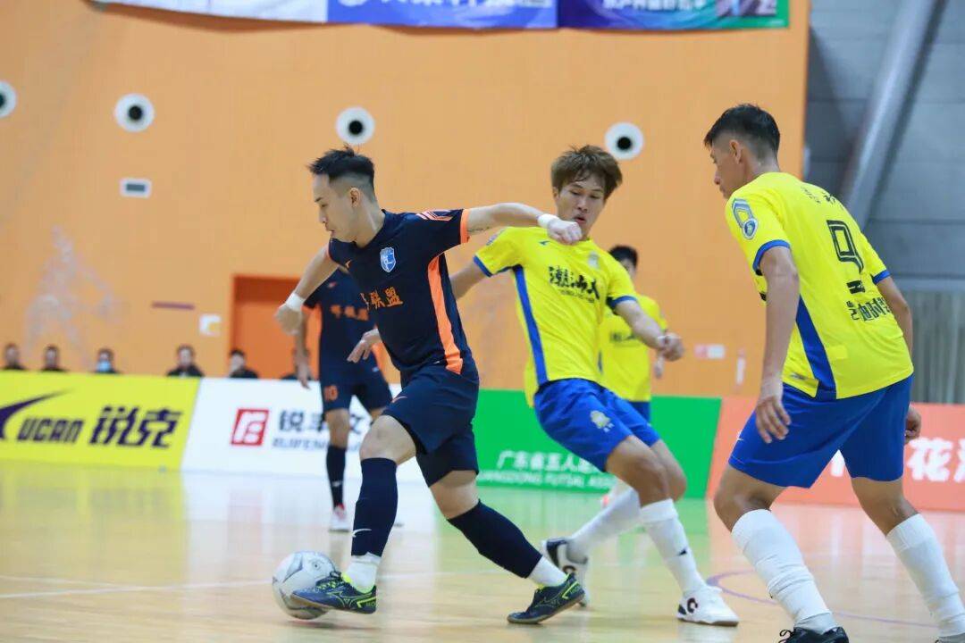 【头条】《二十四》广州草根足球牛人榜——韩毅:希望让更多人认识五人制足球