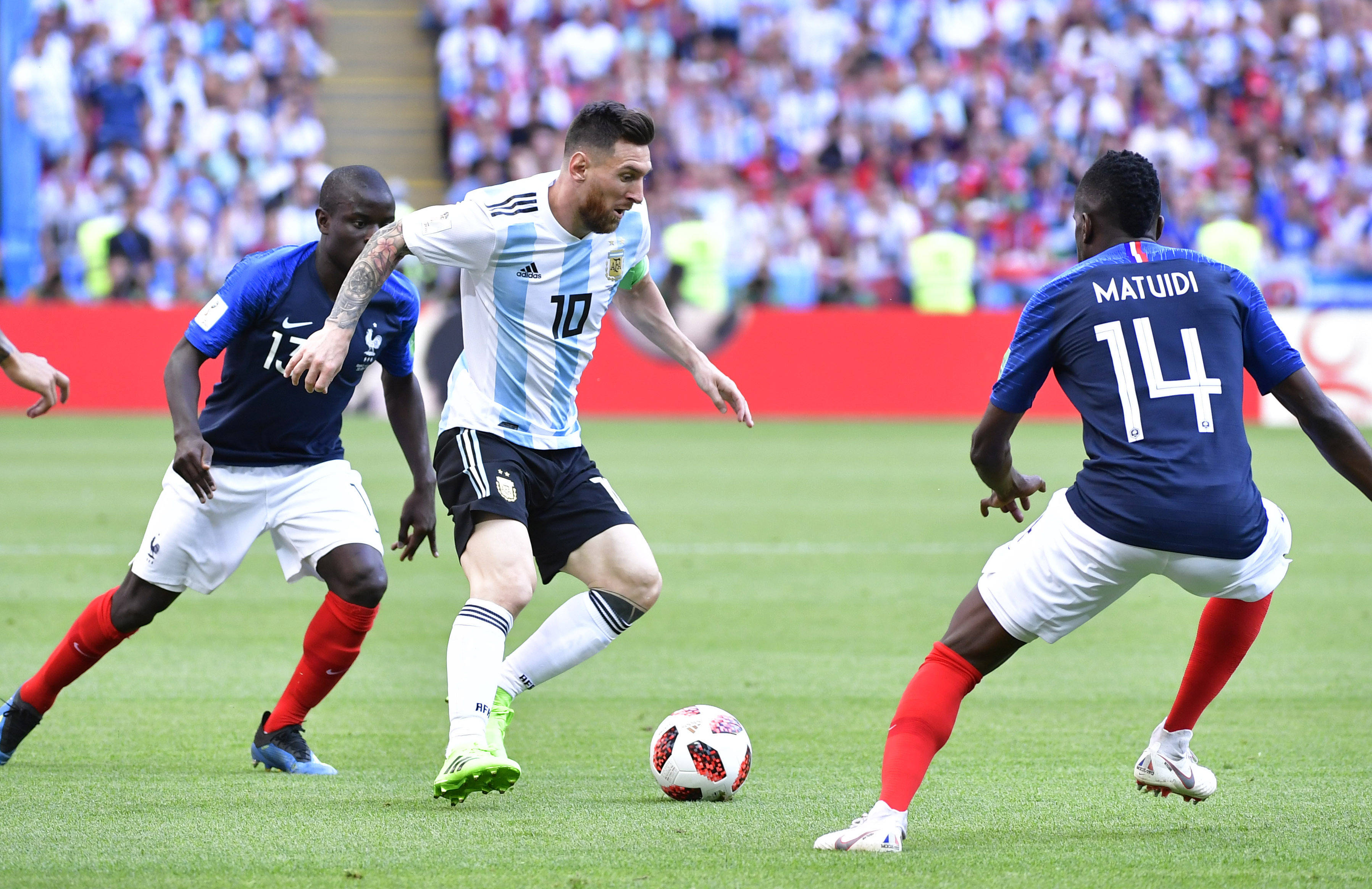 中国足协无视潜规则！硬刚国际足联，拒绝为世界杯让路